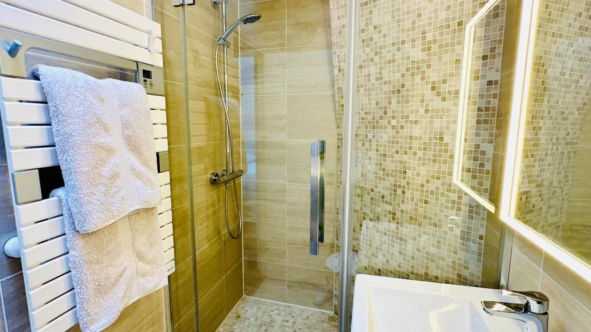 Lovely Cosy Apartment - Paris 16Th 0*,  France